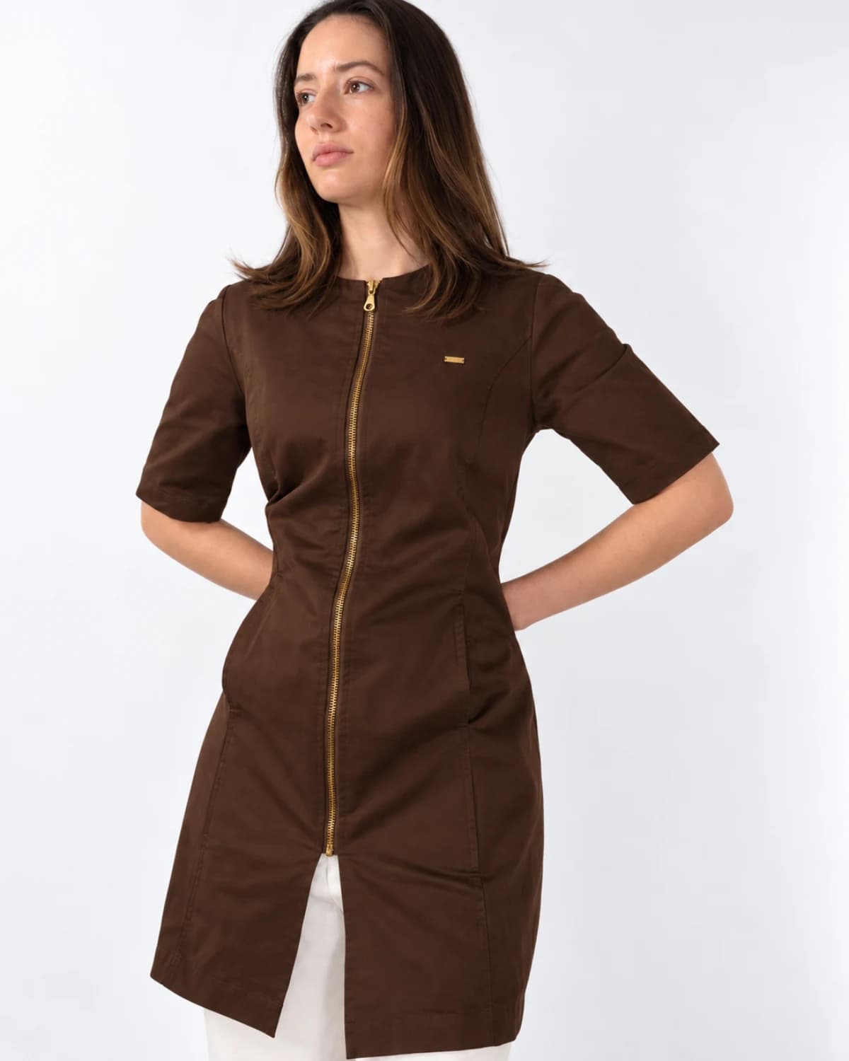 Ambo Essential VISIONARY color chocolate para mujer, vista frontal